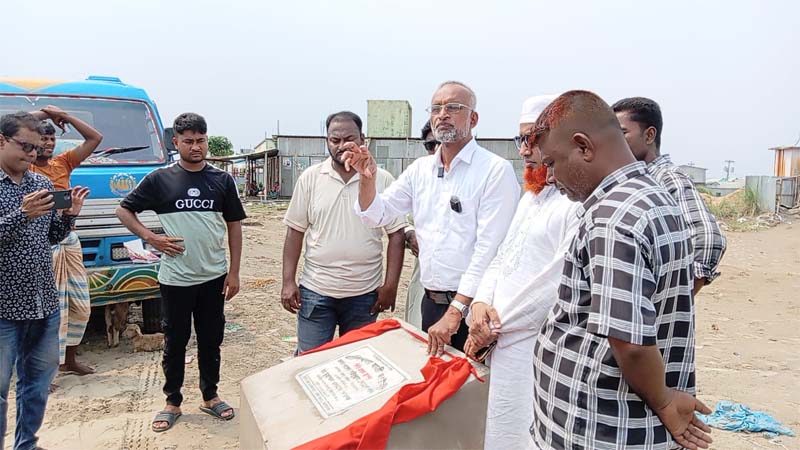 যাত্রীদের সুবিধার্থে বালিখলা ঘাটে নির্মিত হচ্ছে আধুনিক যাত্রী ছাউনি